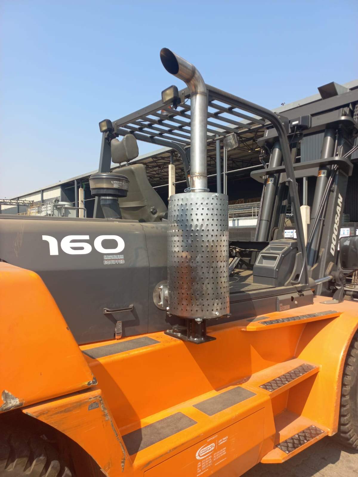 DPF filter fitted to a forklift